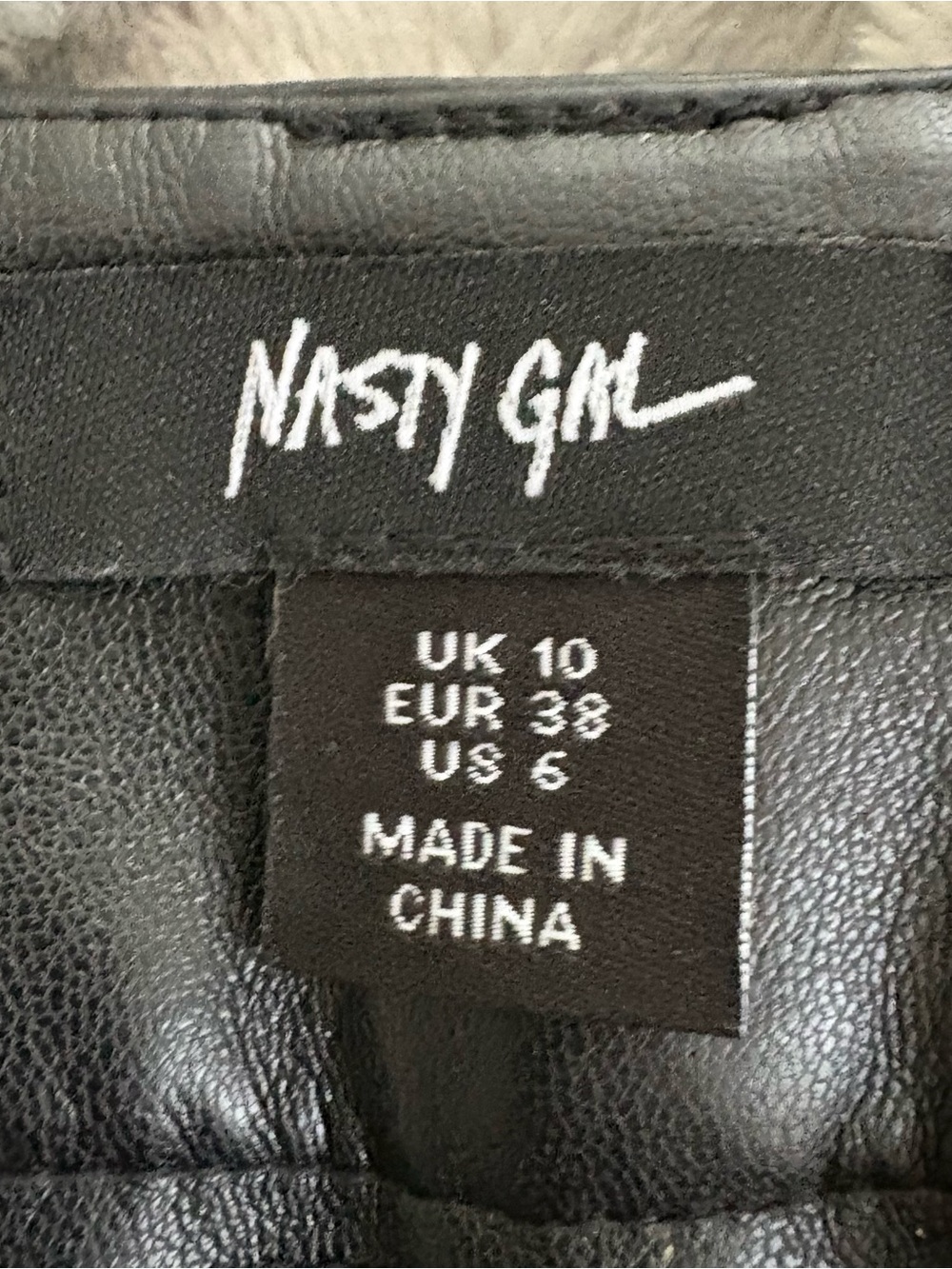 Nasty Gal Black Faux Leather Paneled Maxi Column Skirt Size 6 - Picture 5 of 8